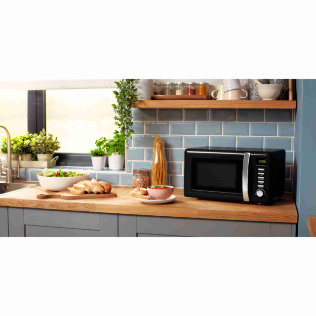 Beko MOC20200B 20 Litre Compact 800W Microwave In Black