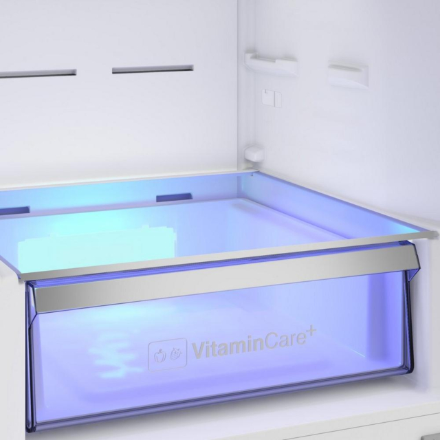 Blomberg KND24692V VitaminCare+ KND24692V 59.7cm 50/50 Total No Frost Combi Fridge Freezer - White