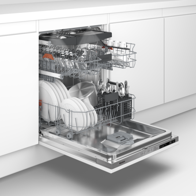 Blomberg LDV52520 Integrated Full Size Dishwasher with Hygiene+ 15 Place Settings