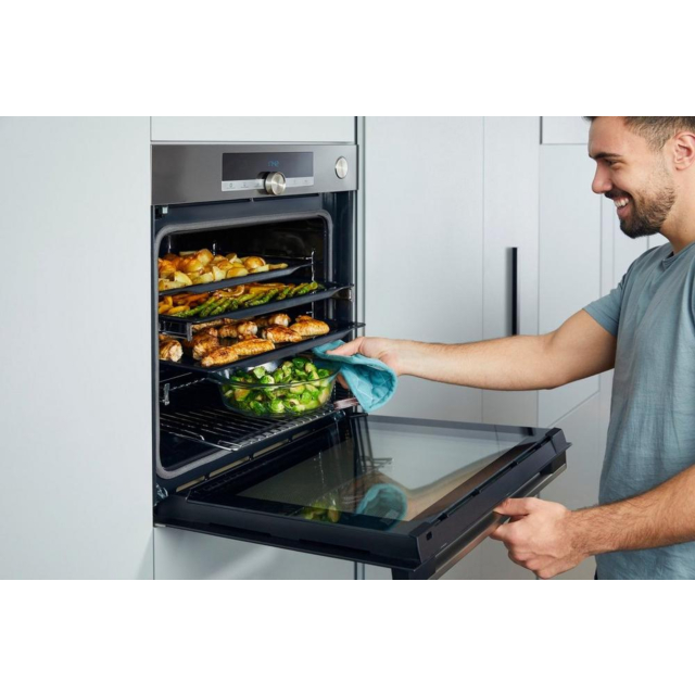 Hisense BI62212AXUK 59.5cm Built In Electric Single Oven - Stainless Steel