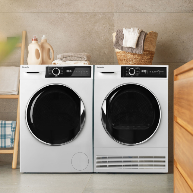 Montpellier MWM814BLW Montpellier MWM814BLW 8kg 1400 Spin Washing Machine - White