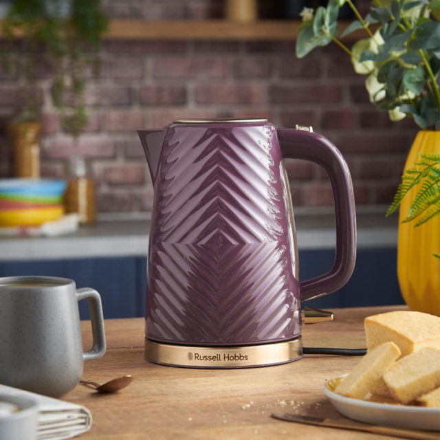 Russell Hobbs 26383 1.7Ltr Cordless Kettle In Plum