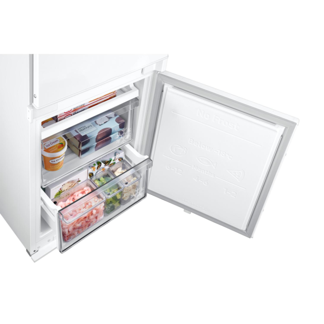 Samsung BRB70F26DES0EU Integrated Fridge Freezer