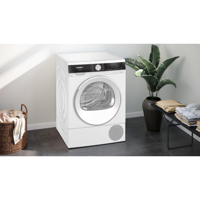 Siemens WQ45G2D2GB 9kg Heat Pump Tumble Dryer - White